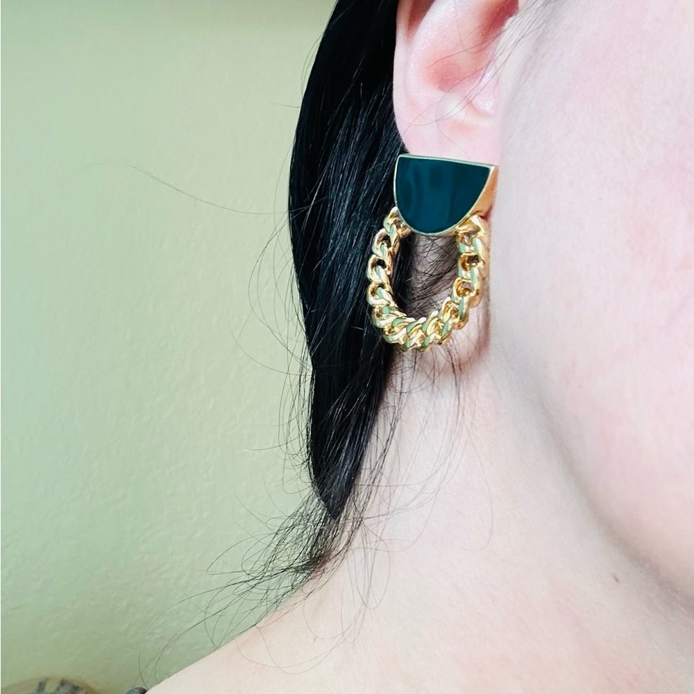 Vintage Black Enamel Chain Gold Earrings